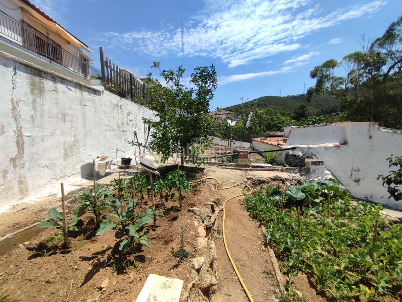 Foto 181ea21e-2fa9-407e-b086-d0acd29269f6. Casa amb xemeneia calefacció piscina a Olesa de Bonesvalls