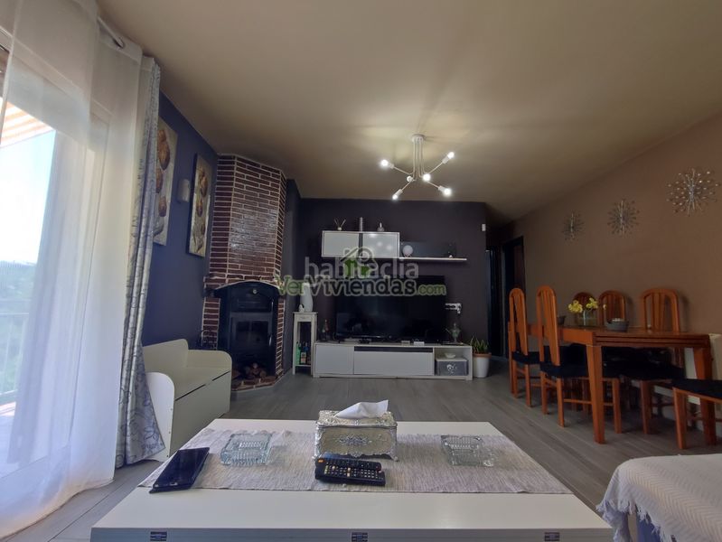 Foto c913fb4c-0dd8-4f3c-b65e-17938e220ed3. Casa amb xemeneia calefacció piscina a Olesa de Bonesvalls