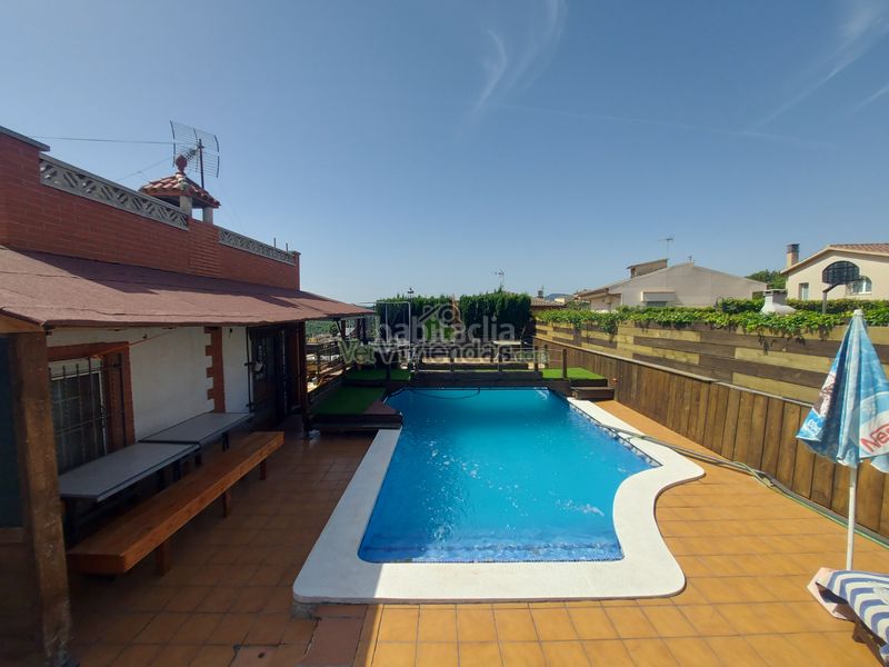 Foto 0ec3b91f-f0d2-48c6-a08a-c517064e925a. Casa bonita casa con piscina en Castellbisbal