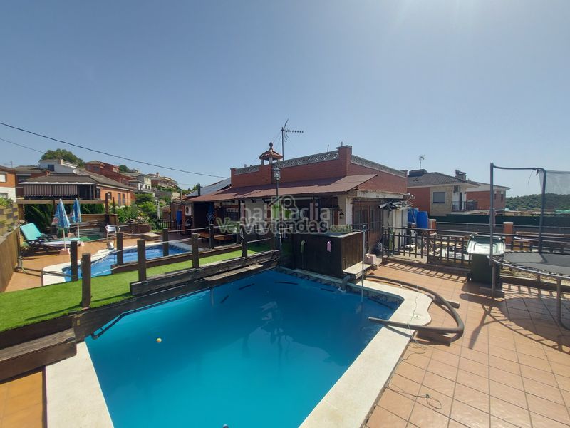 Foto 8e03bffe-bc1b-4129-bd83-1d6be4f64c3b. Casa bonita casa con piscina en Castellbisbal