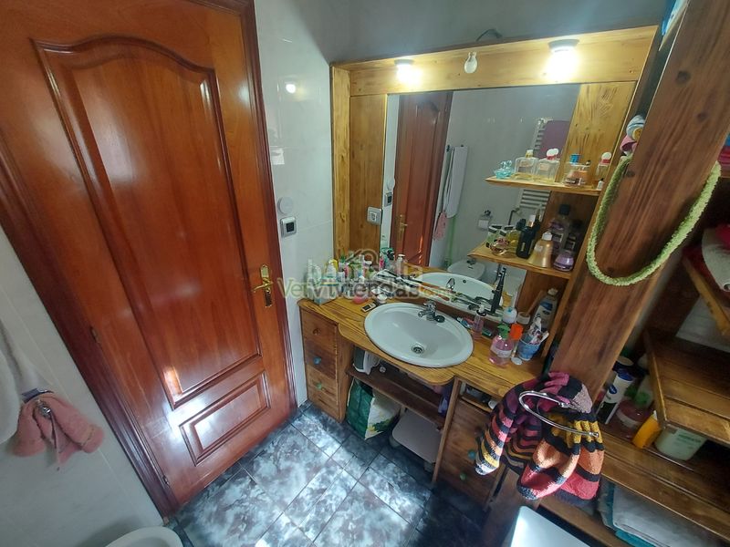 Foto bf633eb3-fa98-47d1-80f1-a29f435eb3df. Casa bonita casa con piscina en Castellbisbal