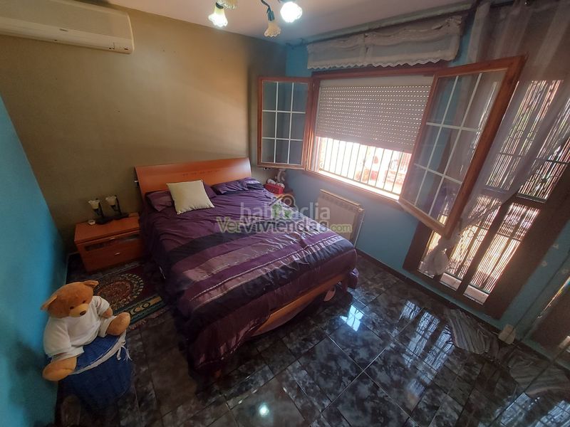 Foto cb8dc6b1-07dd-417d-b8c3-6a922b0ce9ce. Casa bonita casa con piscina en Castellbisbal