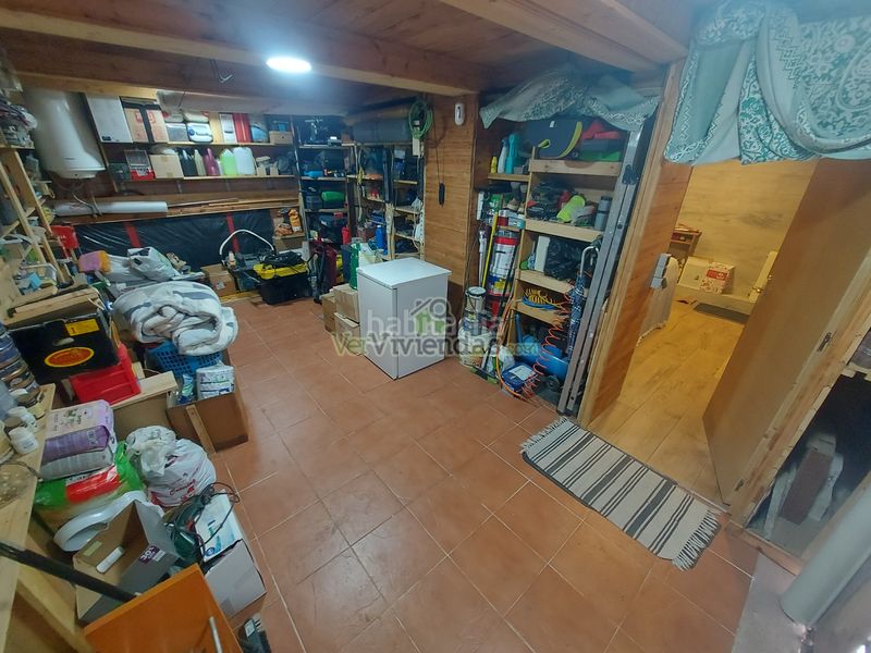 Foto cc74f72f-9b59-47b3-85cb-e7539d207d2c. Casa bonita casa con piscina en Castellbisbal