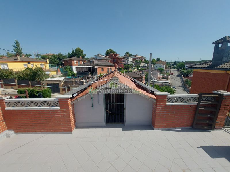Foto fab3a438-f357-4110-b1b3-7c88dea40e3f. Casa bonita casa con piscina en Castellbisbal