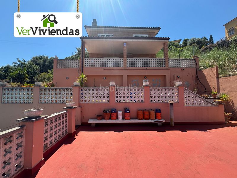 Foto 6b2e79c7-2767-4cc8-8328-447b83cd94f8. Casa amb xemeneia calefacció aparcament a Cervelló