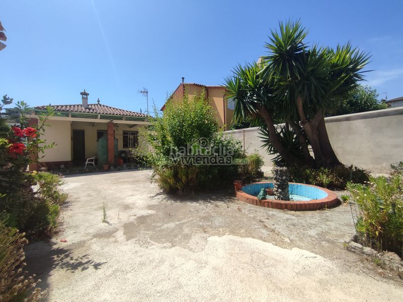 Foto ed2da970-eb94-49ae-9140-52b978db15d6. Casa amb xemeneia calefacció aparcament a Sant Andreu de la Barca