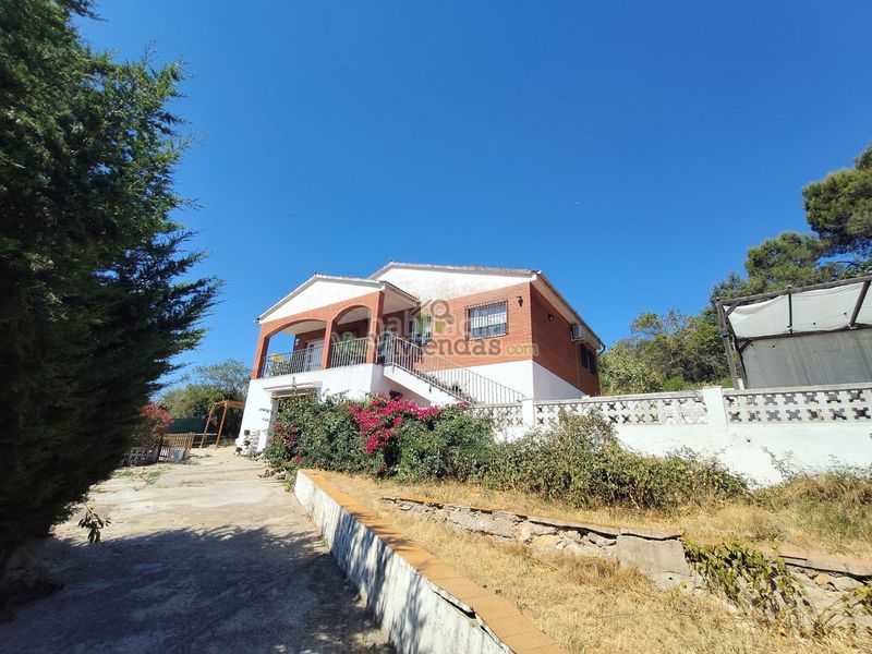 Foto 18c516af-2a91-42c7-9ee3-62e7ea7ba226. Casa amb xemeneia calefacció aparcament a Vallirana