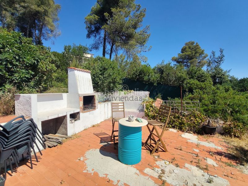 Foto 571ffb9f-2fbe-4f87-9e14-8b6db34534bd. Casa amb xemeneia calefacció aparcament a Vallirana
