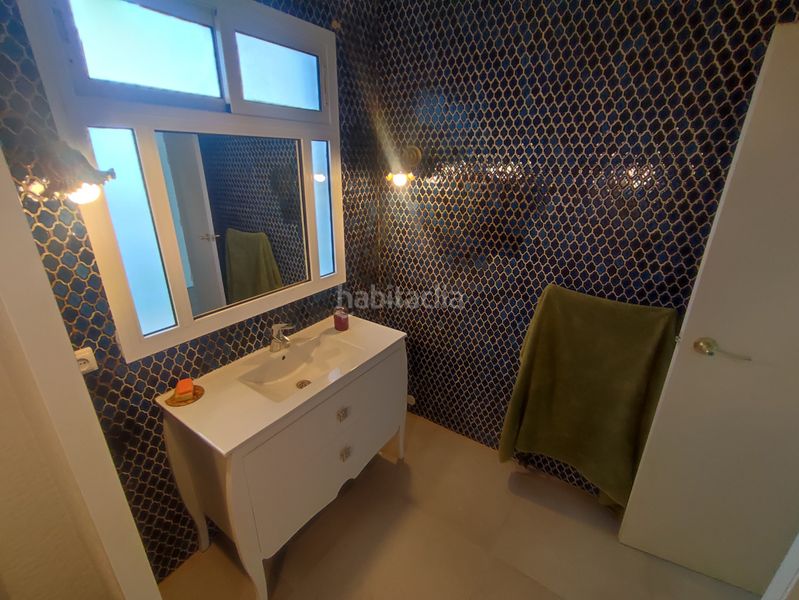 Foto 03011d05-a287-44ce-8282-64c0cc22de0c. Casa amb xemeneia calefacció aparcament piscina a Pallejà