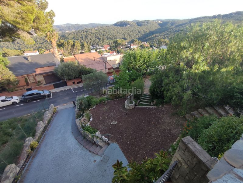 Foto 5b97b84a-3049-45da-9440-703296dda272. Casa amb xemeneia calefacció aparcament piscina a Pallejà