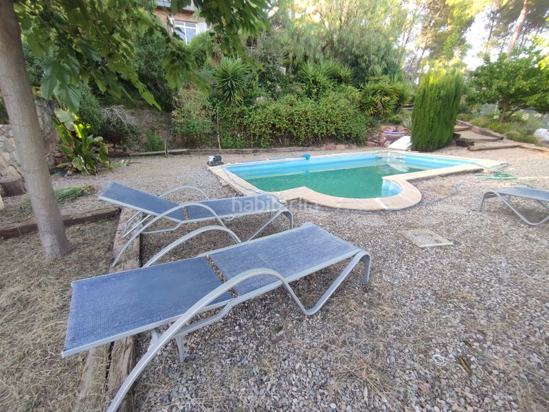 Foto b07e0de7-b0e0-4d66-b27f-91c22bc30f70. Casa amb xemeneia calefacció aparcament piscina a Pallejà