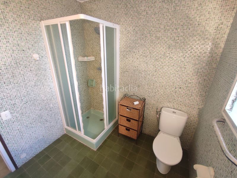 Foto eb5568ad-2a0c-4743-b81c-309afbc31a52. Casa amb xemeneia calefacció aparcament piscina a Pallejà