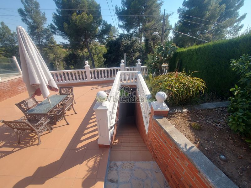 Foto 5d7f2601-e1b2-4672-9e21-8acf2971411d. Haus mit kamin heizung parking pool in Piera