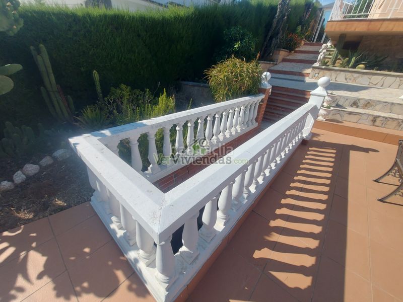 Foto a010d9de-7707-45fc-8bed-6c91438851ed. Haus mit kamin heizung parking pool in Piera