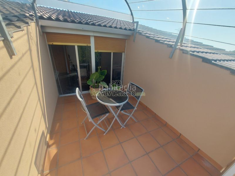 Foto b9642066-8d55-45d6-9a18-c2d85315128c. Haus mit kamin heizung parking pool in Piera