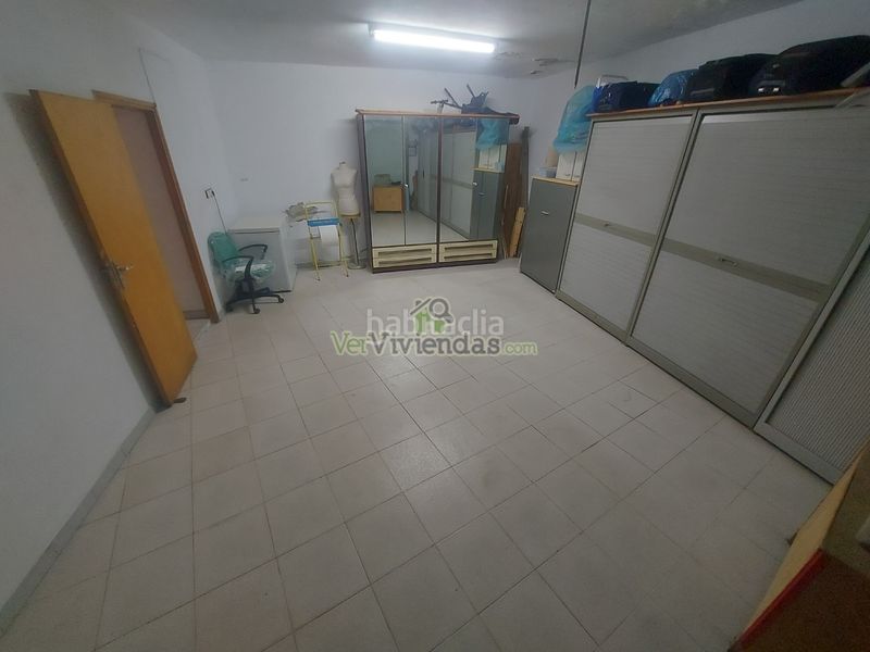 Foto d9dcca66-1c45-4beb-9cfb-c43d4b885f1b. Haus mit kamin heizung parking pool in Piera