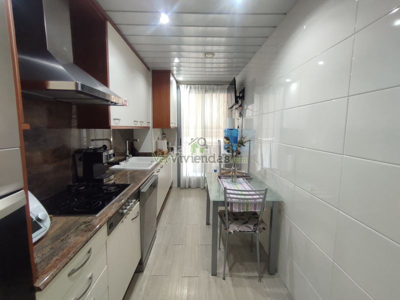 Foto 1671e9cc-45eb-4807-b076-c280be655d5a. Flat with heating in Marianao Sant Boi de Llobregat