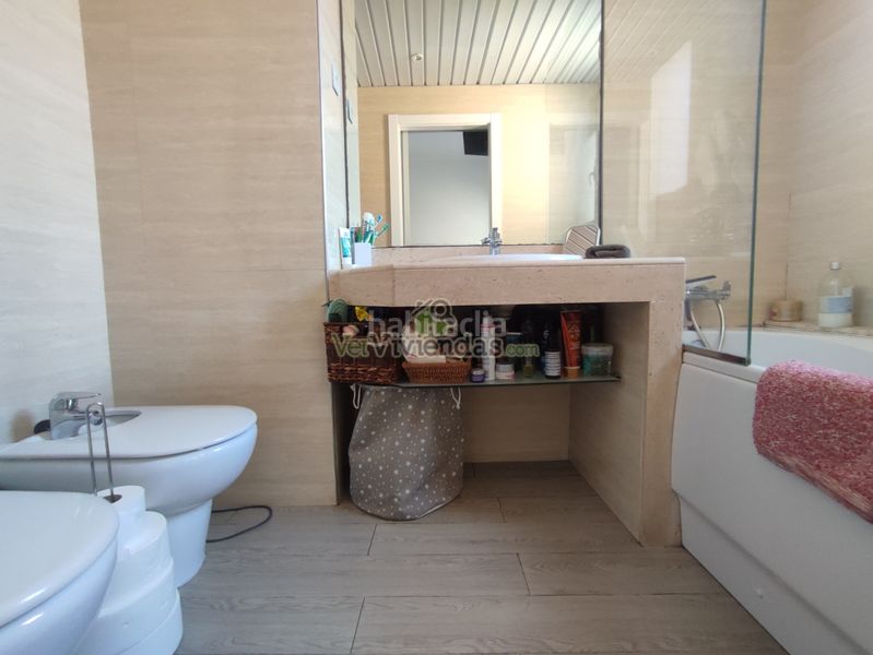 Foto 55bae7a9-3907-4ba6-acaf-fdac156671b2. Flat with heating in Marianao Sant Boi de Llobregat