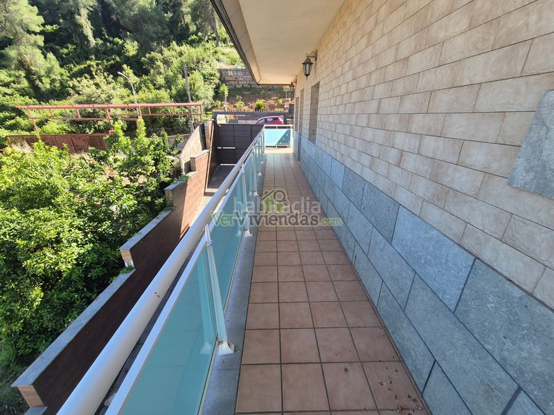 Foto 03650fc9-e144-4999-b28a-83b779c672d4. Casa amb calefacció aparcament a Vallirana