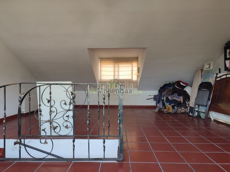 Foto 199a6147-faaf-48f4-8e34-e3c8120abf67. Casa amb calefacció aparcament piscina a Can Rial Esparreguera