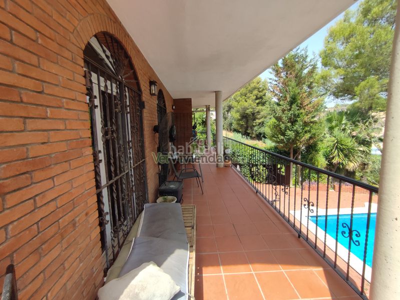 Foto 367d871a-3170-4a8f-ac8e-e8422b0b7a99. Casa amb calefacció aparcament piscina a Can Rial Esparreguera