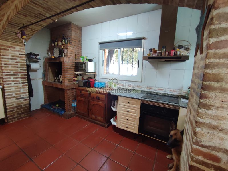 Foto 5e9f3892-e829-40e0-ba82-3006b470941f. Casa amb calefacció aparcament piscina a Can Rial Esparreguera