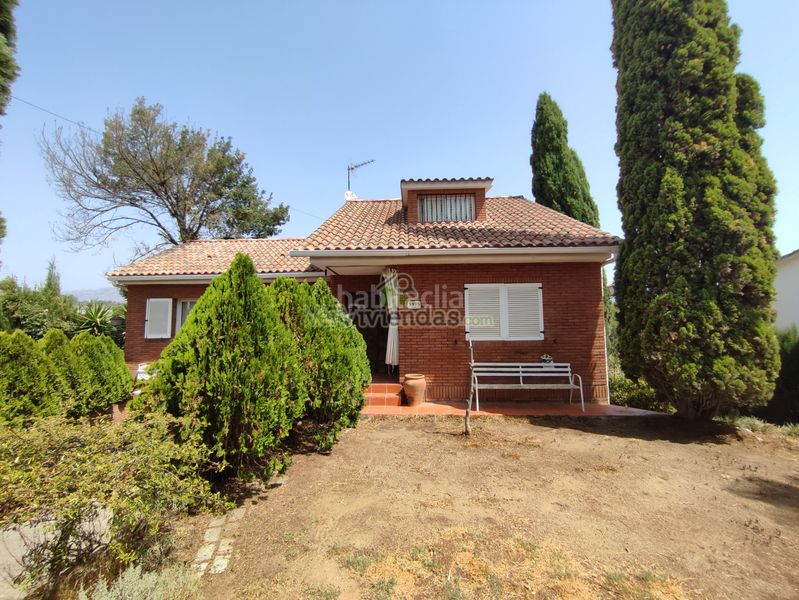 Foto b13b09fa-0464-4d2d-9131-f54428af9f13. Casa amb calefacció aparcament piscina a Can Rial Esparreguera