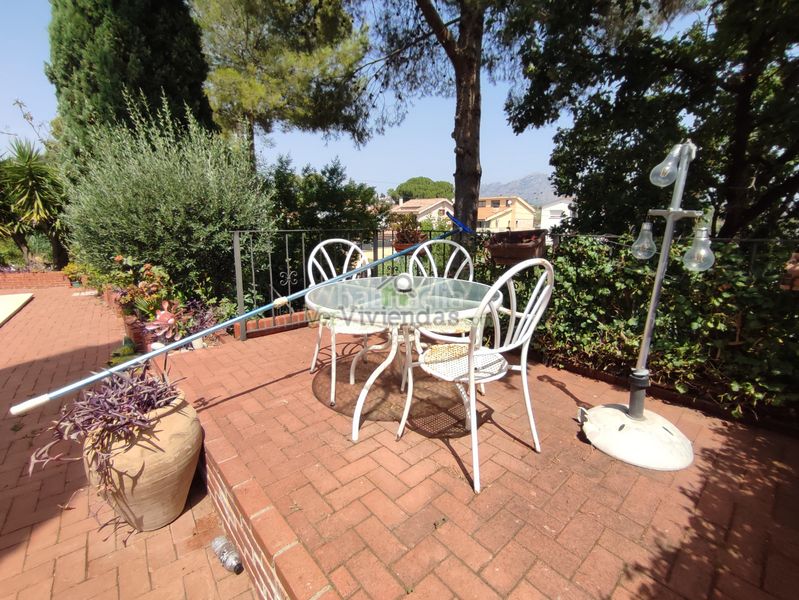 Foto d0c4dbe1-d80d-48fd-bcaf-be52df432416. Casa amb calefacció aparcament piscina a Can Rial Esparreguera