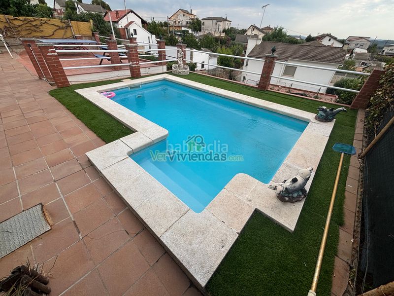 Foto 424c6922-c295-445c-8441-7b885ac45b06. Casa amb xemeneia calefacció piscina a Piera