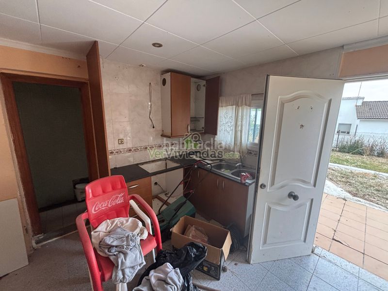 Foto 82f667fe-eee1-4422-b300-2109665e37d7. Casa amb xemeneia calefacció piscina a Piera