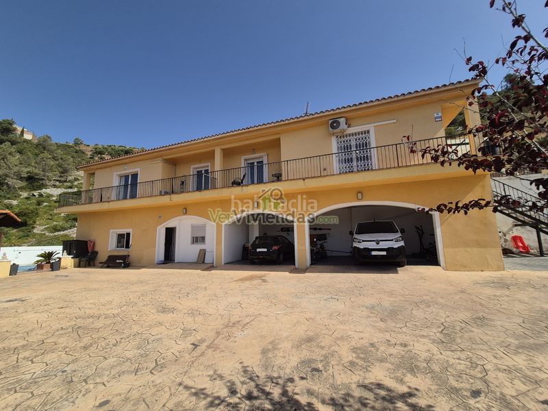 Foto d7ddd2c2-abad-4adb-8826-c187a9c3cc44. Casa amb xemeneia calefacció aparcament piscina a Olesa de Bonesvalls