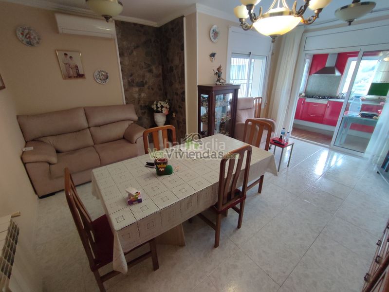 Foto 95142f35-6b28-4921-a5b8-57a83514f22b. Casa amb calefacció aparcament a Vallirana