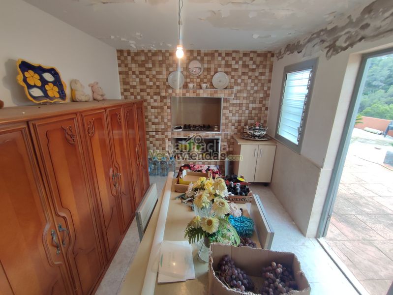 Foto af2bb527-50ea-41c5-a58c-84268ae387f2. Casa amb calefacció aparcament a Vallirana