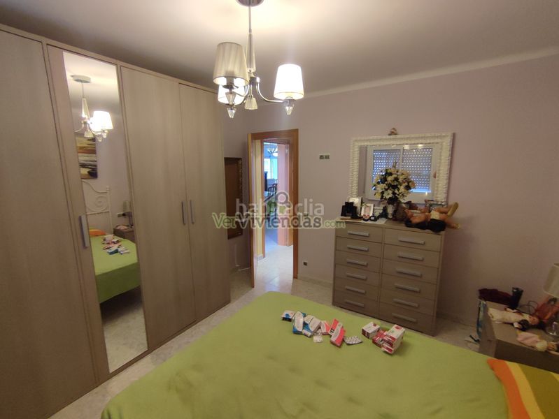 Foto bf40b30a-7346-4b7a-a745-3f25e19c152c. Casa amb calefacció aparcament a Vallirana