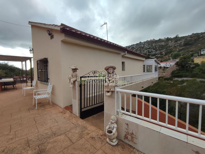 Foto c3d5a368-507a-4df5-9768-0afbb66e10cd. Casa amb calefacció aparcament a Vallirana