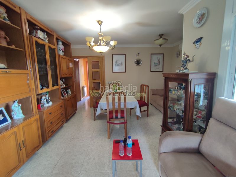 Foto da66698e-bd12-42ac-ac82-bd4c509b9ad4. Casa amb calefacció aparcament a Vallirana