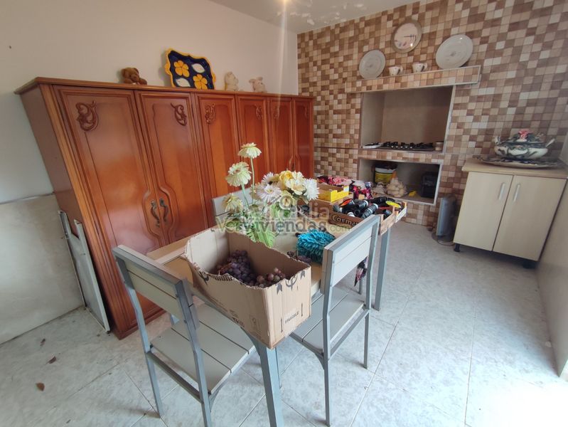 Foto f2c1399f-0e80-4332-8006-fe287984025f. Casa amb calefacció aparcament a Vallirana