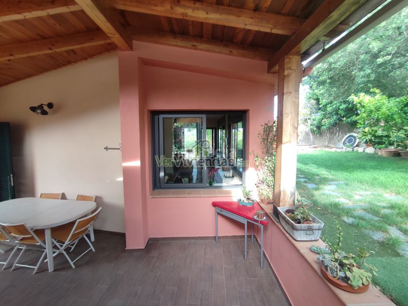 Foto 70c7df16-e7b0-4501-8726-d683f808bd71. Casa amb xemeneia calefacció piscina a Olivella