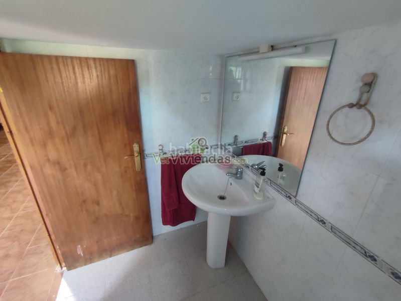 Foto 72544980-e5a4-40c1-87b1-d5e05e1eb533. Casa amb xemeneia calefacció piscina a Olivella