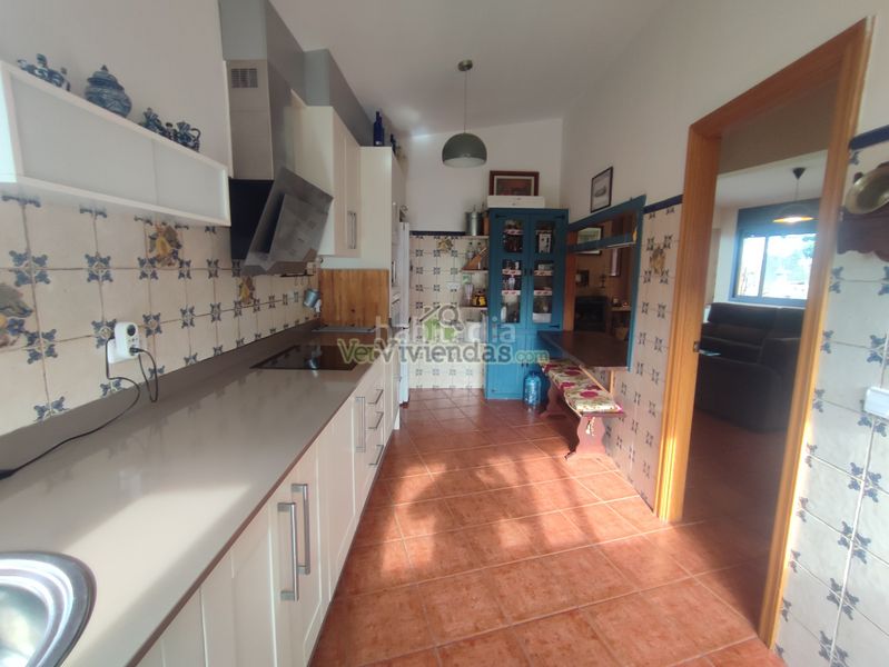 Foto 7a6b1c64-ecd5-4439-aa73-6e148fcf9622. Casa amb xemeneia calefacció piscina a Olivella