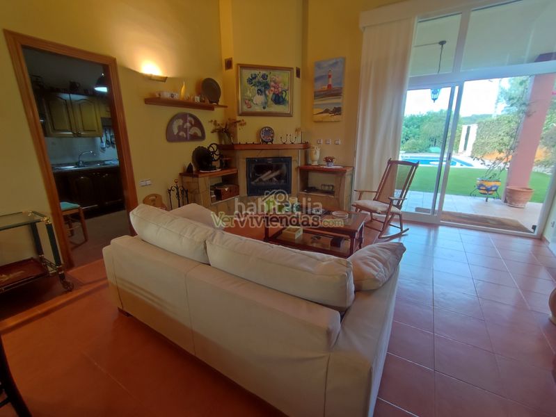 Foto 8336f8cf-fa7d-44e5-a7a1-674d20b7bf8e. Casa amb xemeneia calefacció piscina a Olivella