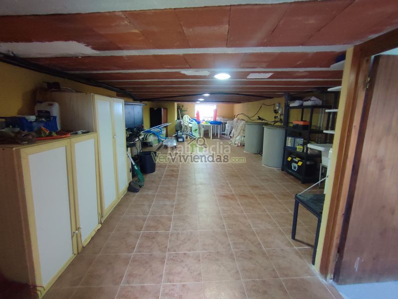 Foto b618f557-038b-4a0f-834f-0928b2bfc7f7. Casa amb xemeneia calefacció piscina a Olivella