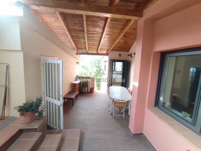 Foto e8d005ca-0fbd-47b8-bb88-5a6a372e8f18. Casa amb xemeneia calefacció piscina a Olivella