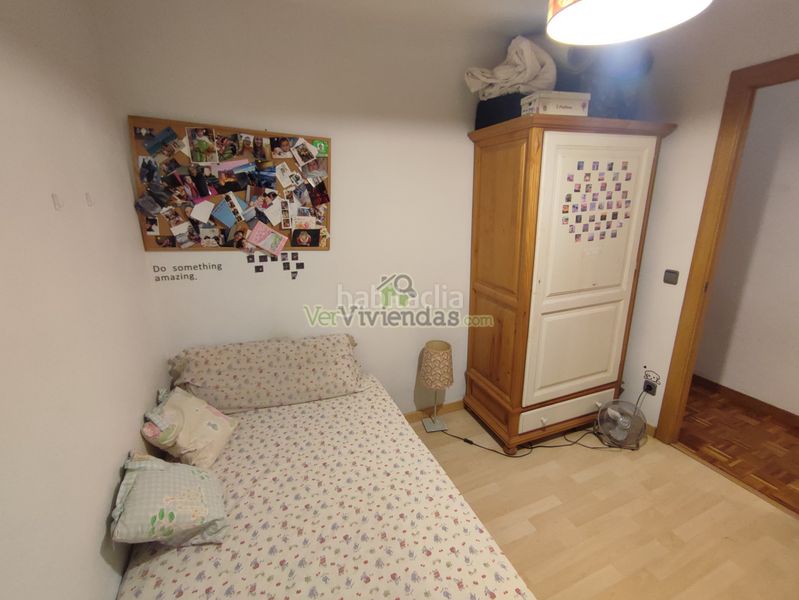 Foto cf2f0083-6393-4882-af92-8962f39ce1d9. Pis amb calefacció a Putget - Farró Barcelona