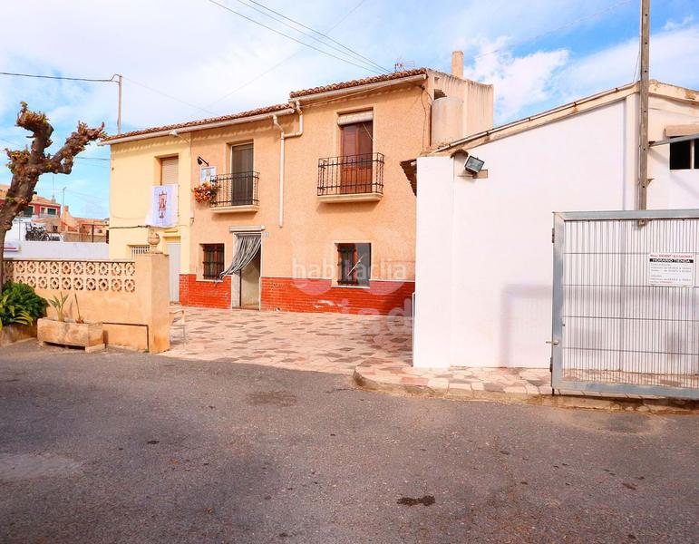 Foto 6dfa5020-4abc-44f7-b827-c55489a5f822. Casa en calle acequia 20 20 en Centro Mutxamel