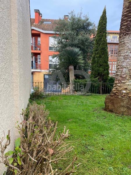 Foto 43d8ce19-c6de-43e0-a27b-b23401829bc3. Casa amb aparcament a Llanes pueblo Llanes