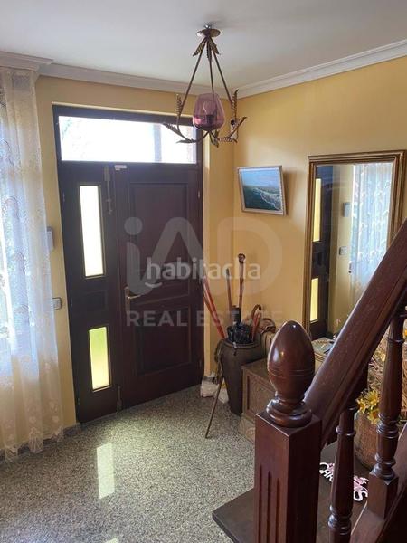 Foto 2254432b-9adb-4702-8a6d-5a4235a36cb4. House with parking in Llanes pueblo Llanes