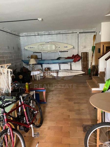 Foto 30fdc58e-0a36-43a7-91ef-94b4ad2e164f. House with parking in Llanes pueblo Llanes