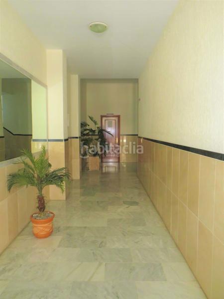 Foto 2f0c0f37-1630-4a82-87be-04890569d6cd. Edifici a Poniente-Faro Torre del Mar