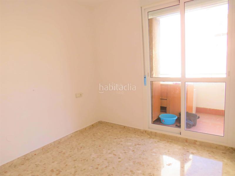 Foto 8f470b51-02c4-4ba5-b5ba-ff33982bdfe0. Edifici a Poniente-Faro Torre del Mar